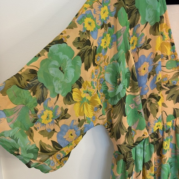 Entro Floral Print Maxi Dress - Picture 5 of 8